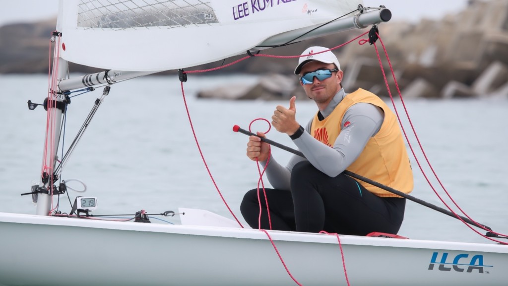 貝俊龍在男子愛爾卡7級(ILCA 7)中,為港隊贏得全運會首面金牌。中國香港帆船運動總會圖片