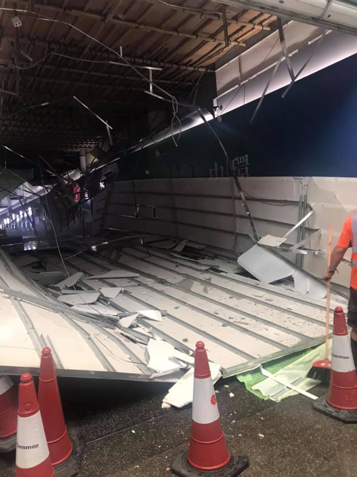 舊中環街市塌假天花。Betty Hong圖片