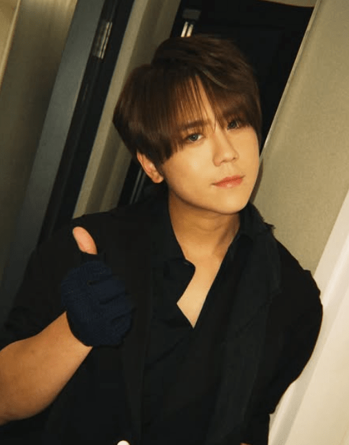 姜濤在IG限時動態率先派福利。