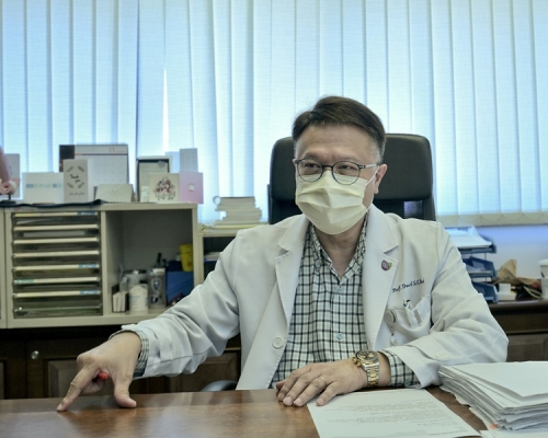 政府專家顧問,中大呼吸系統科講座教授許樹昌。資料圖片