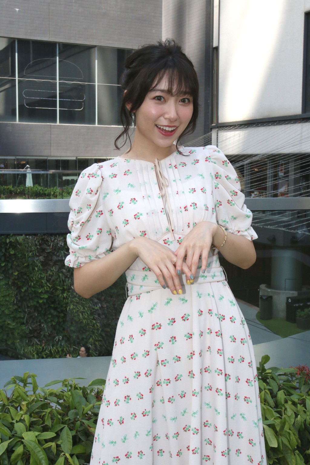 赖嘉贤见过鬼怕黑，下个择偶条件要孝顺及唔好花心 。