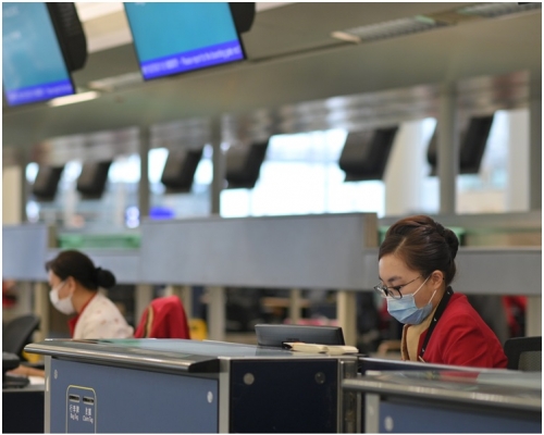 多名機場工作人員確診感染麻疹，機場加強消毒及清潔。資料圖片