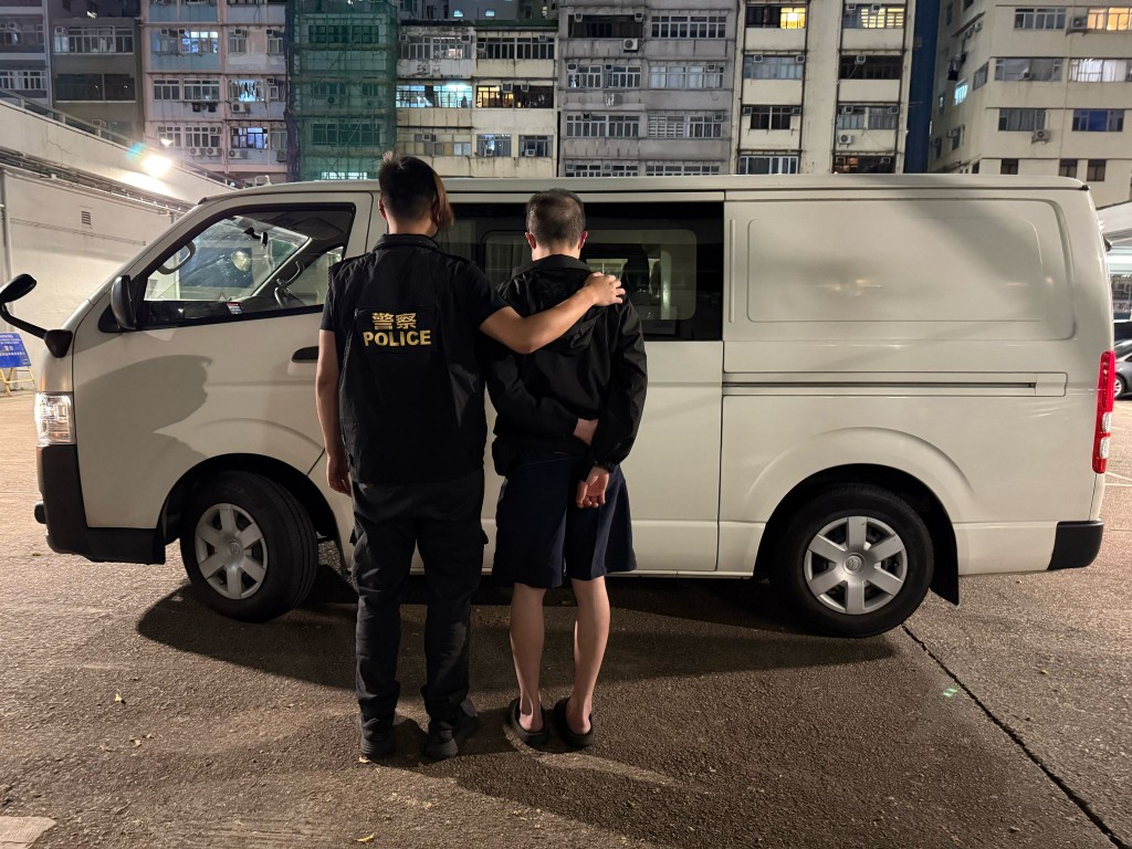 警方拘捕一名48歲本地男子，涉嫌「管理賣淫場所」。警方提供