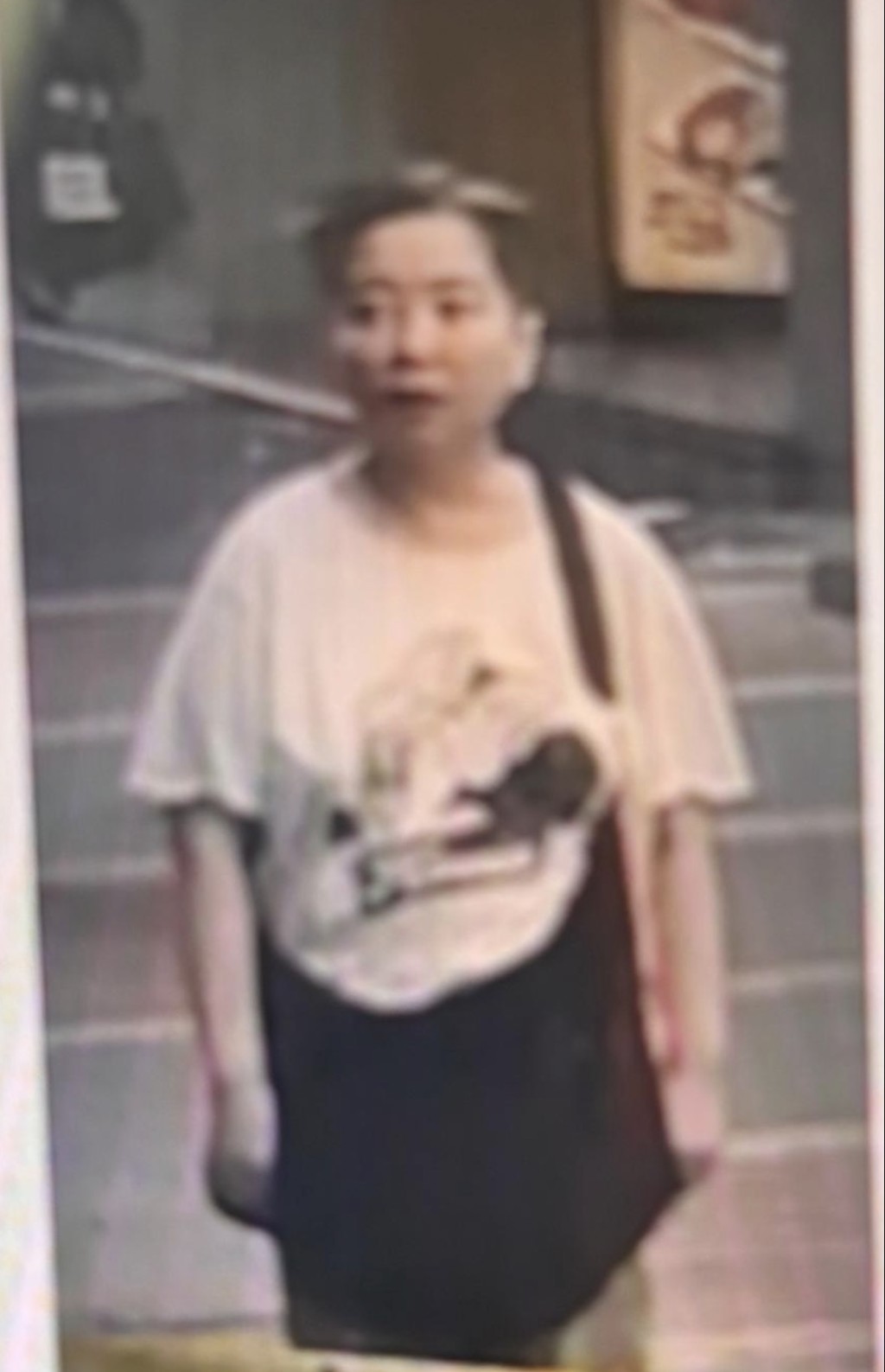 谢安琪身高约1.47米，体重约73公斤，肥身材，长面型，黄皮肤及蓄短黑发。