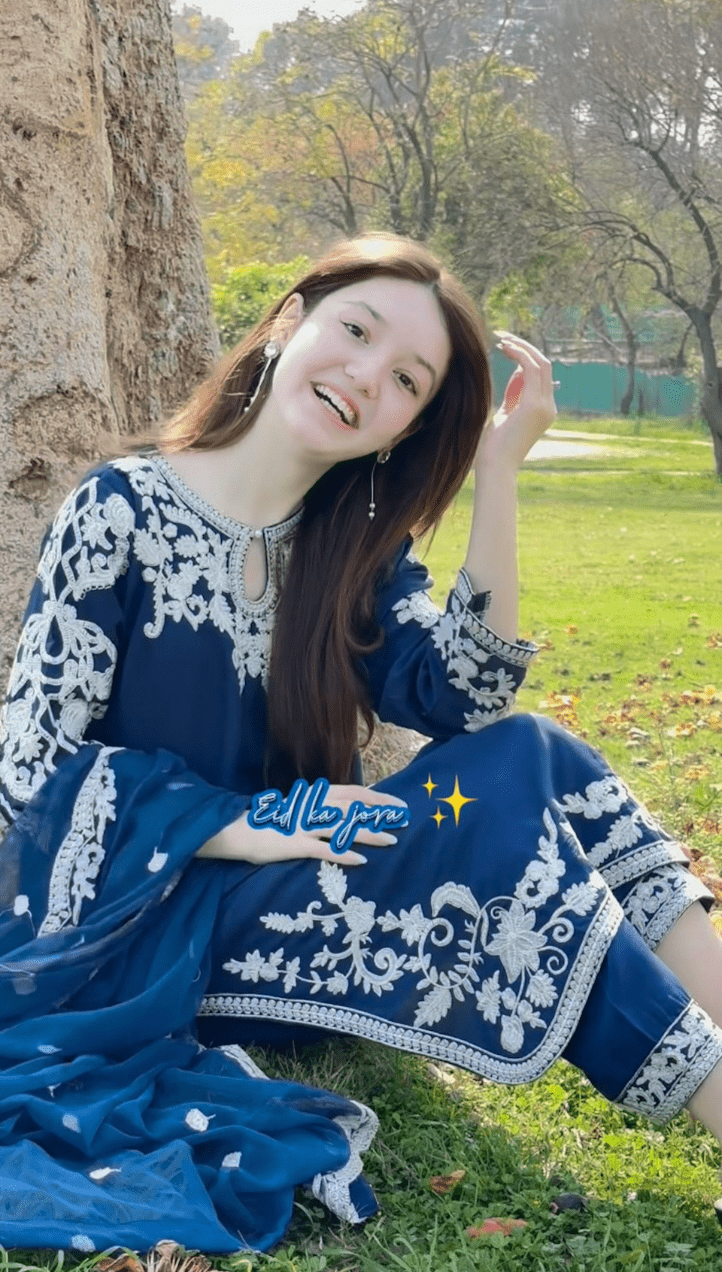 莎娜的死令粉絲悲痛不已。IG@sanayousaf22 