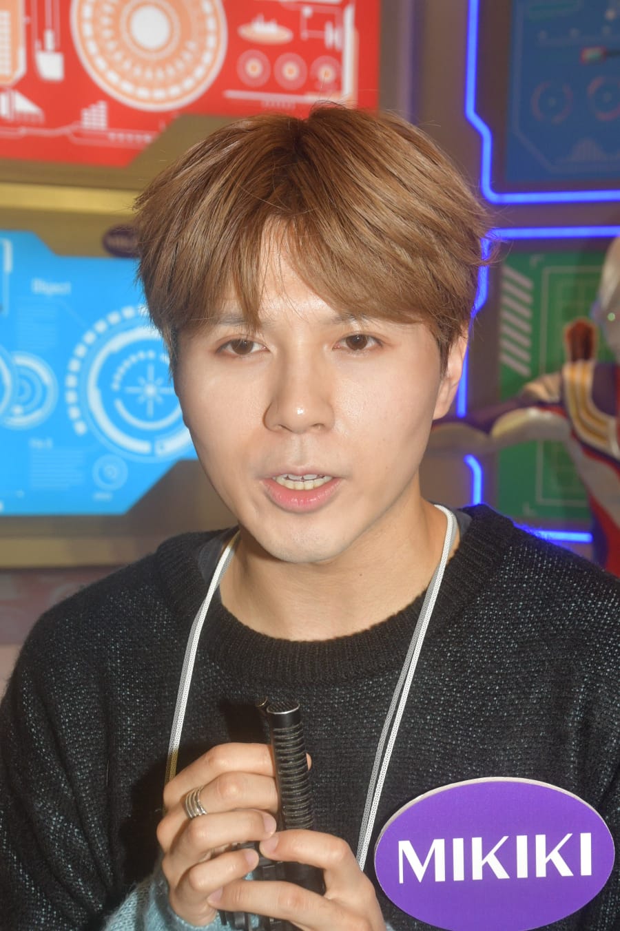 應智越想繼續有不同工作。