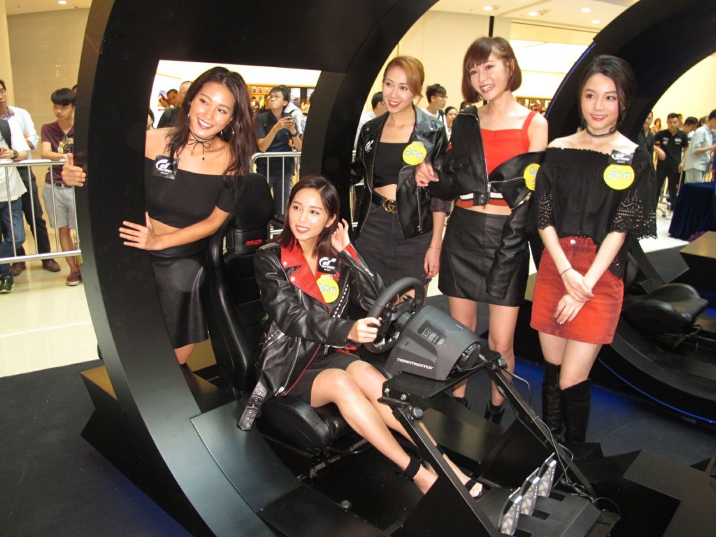 Super Girls出席活動