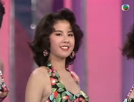 翁杏蘭參加1990年香港小姐。
