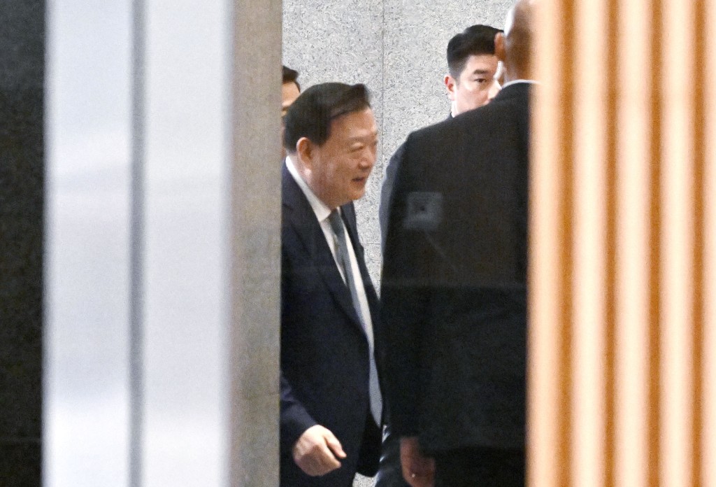 6月19日,夏寶龍下午在政府總部見各間大學校長。 劉駿軒攝 6月19日,夏寶龍下午在政府總部見各間大學校長。 劉駿軒攝