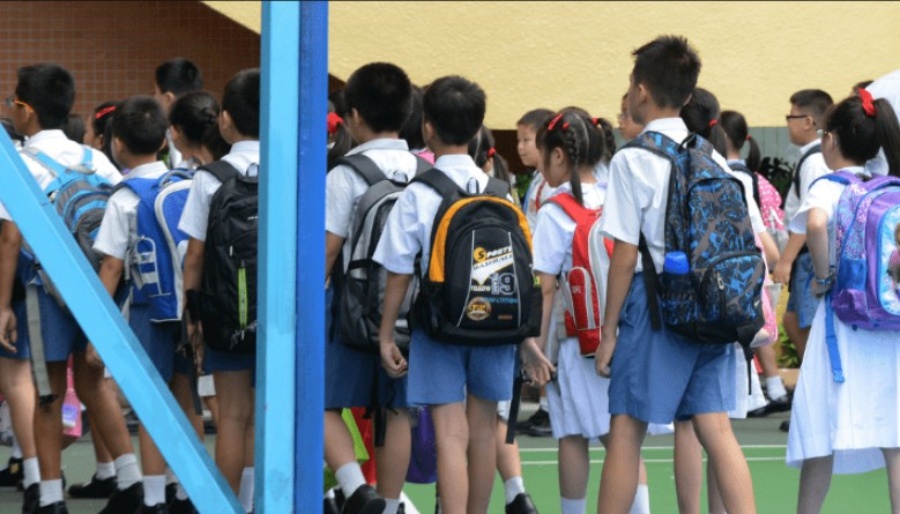 兒童及青少年的自殺危機數字上升了3成,多與學業、社交及家庭關係相關。資料圖片 兒童及青少年的自殺危機數字上升了3成,多與學業、社交及家庭關係相關。資料圖片