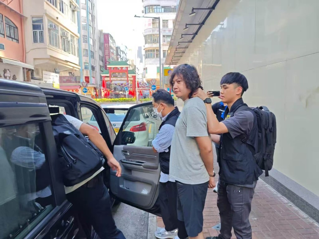 「爆炸頭」被捕。警方圖片 「爆炸頭」被捕。警方圖片