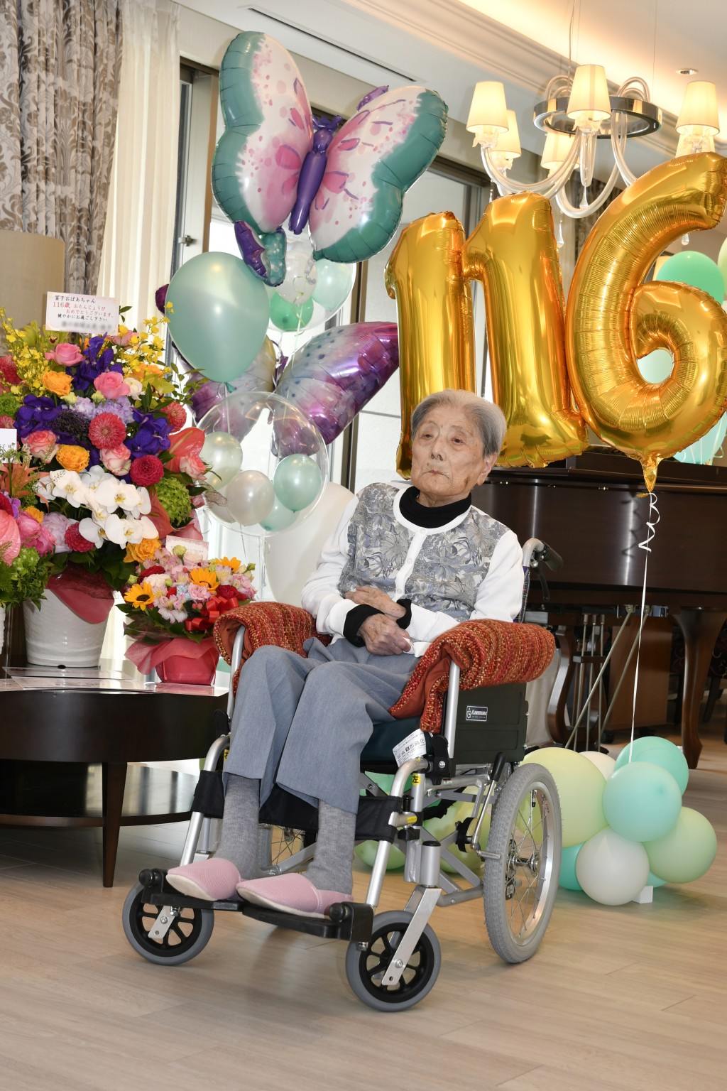 糸冈富子于2024年5月在护老院庆祝116岁生日。 美联社