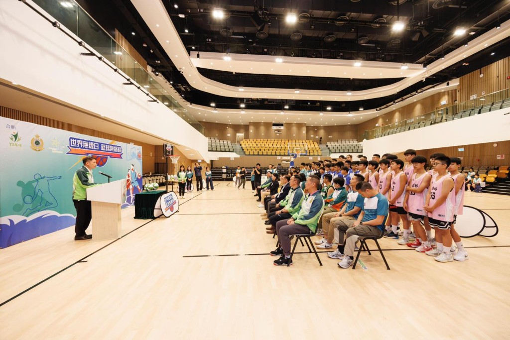 香港海關特意邀請來自多間中學的學生和「香港海關青年發展計劃」（「Customs YES」）會員參與。香港海關fb