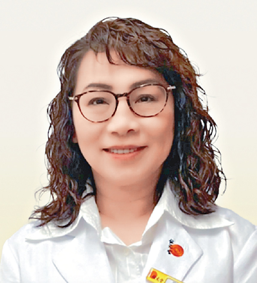 註冊中醫師施穎