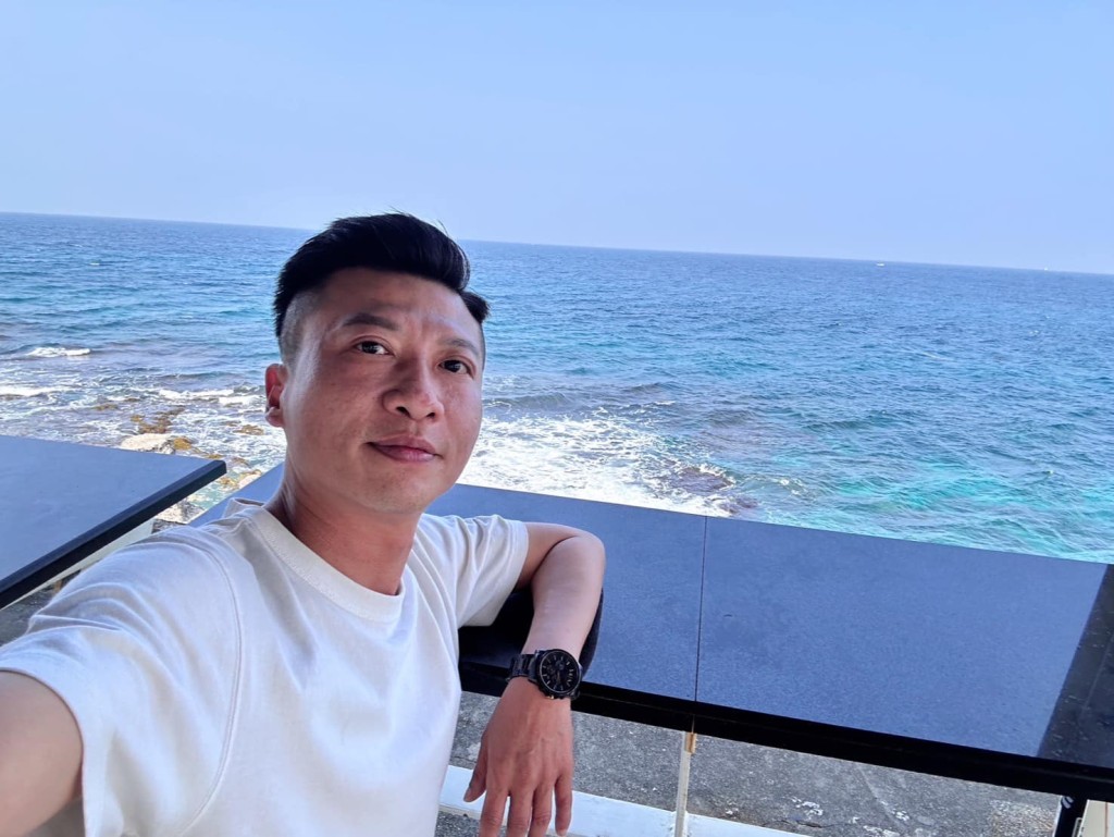 方順吉回復單身幾年。 方順吉回復單身幾年。
