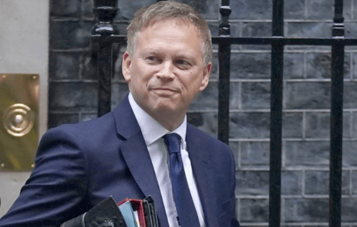 夏博思（Grant Shapps）被任命领导新成立的能源安全及碳中和部。