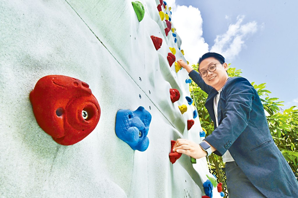 對於收生等挑戰，陳奕鑫期望，營造教師熱愛教學、學生喜歡上學的學校。