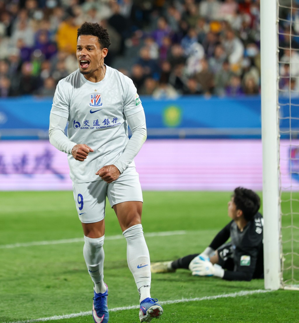 拉唐在81分鐘為申花射入扳平一擊，之後更在補時階段「絕殺」。新華社