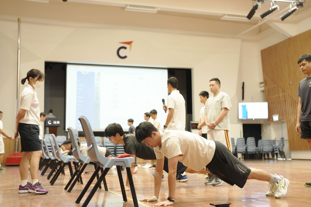 港專與懲教署協辦「應用啟『懲』計劃」體驗及招聘日，讓學生認識懲教工作和遴選程序。