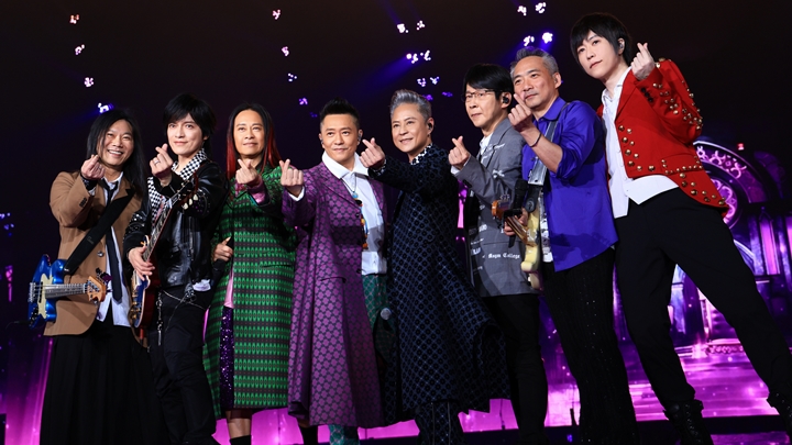 草蜢 五月天大巨蛋世紀合體 4.5萬人尖叫狂跳《忘情森巴舞》三子明年一月攻蛋有驚喜。