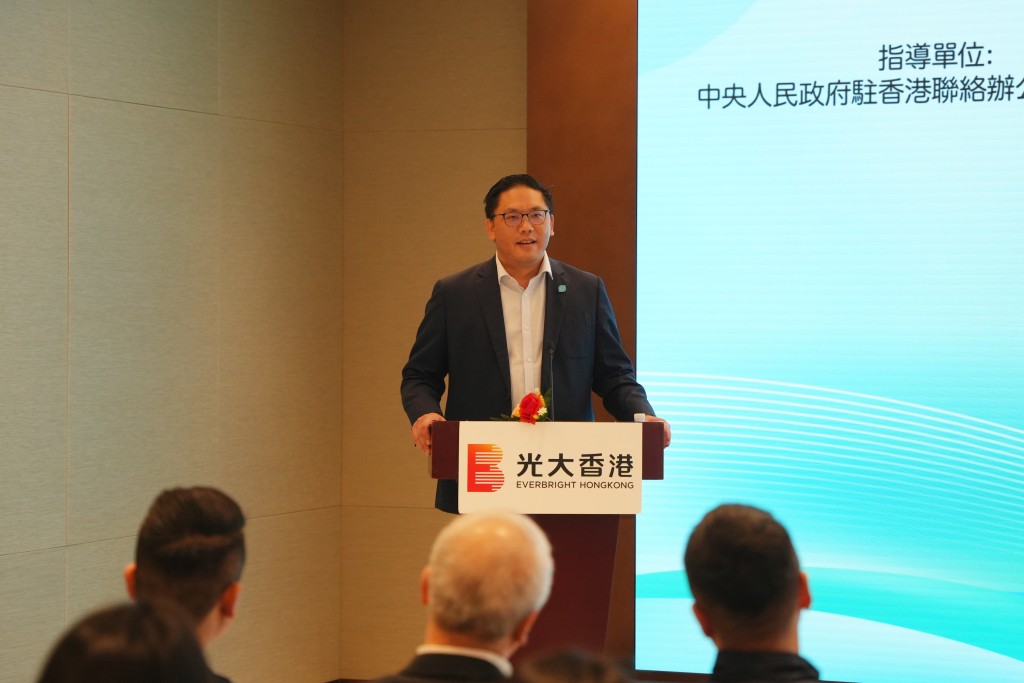民青局副局长梁宏正表示，希望香港青年透过交流团活动，与不同的青年们互相学习、交流心得，扩大视野。鄂港青年交流促进会提供