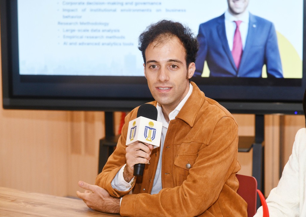 Antonino Costa表示畢業後有意留港發展，為此近年學習講廣東話。