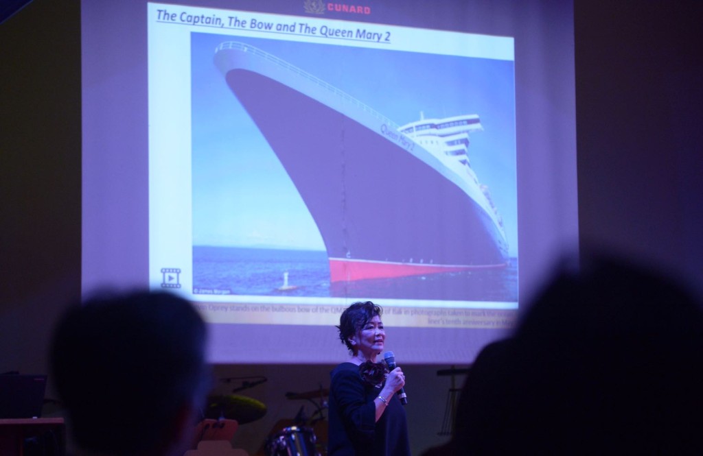 「玛丽皇后二号」再度访港。苏正谦摄