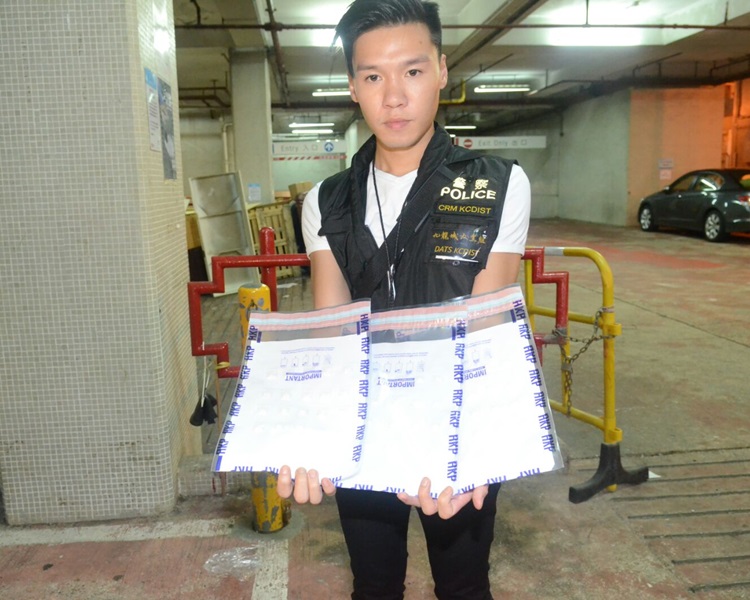 警方檢獲毒品及證物。蔡楚輝攝