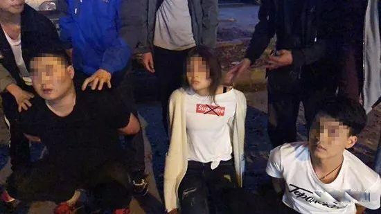 杭州警方先後出動過百名警力，搗破這3個涉及色情表演的美少女直播App。(網圖) 