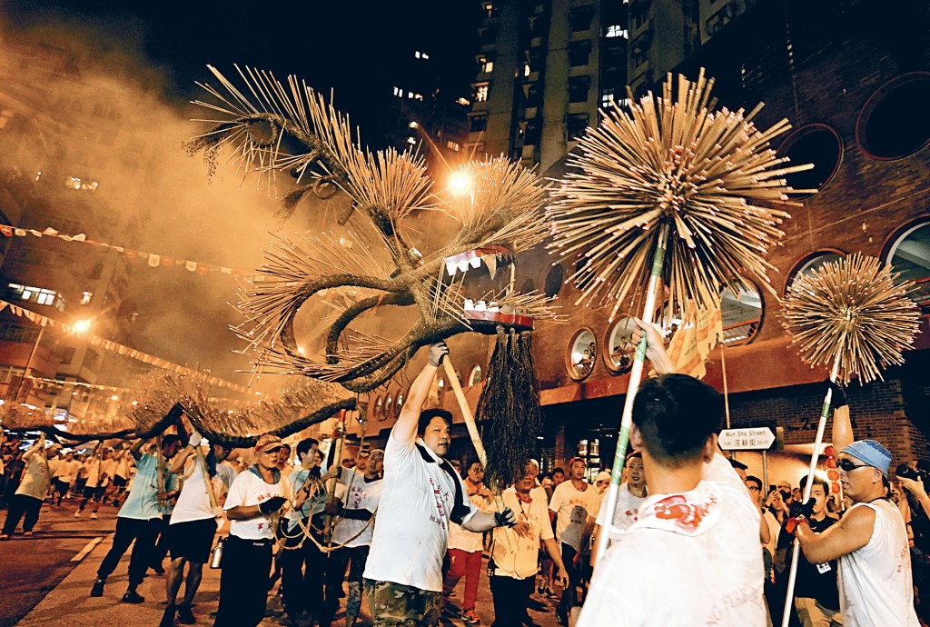 今年大坑舞火龙活动因受新冠肺炎疫情影响而被逼取消。