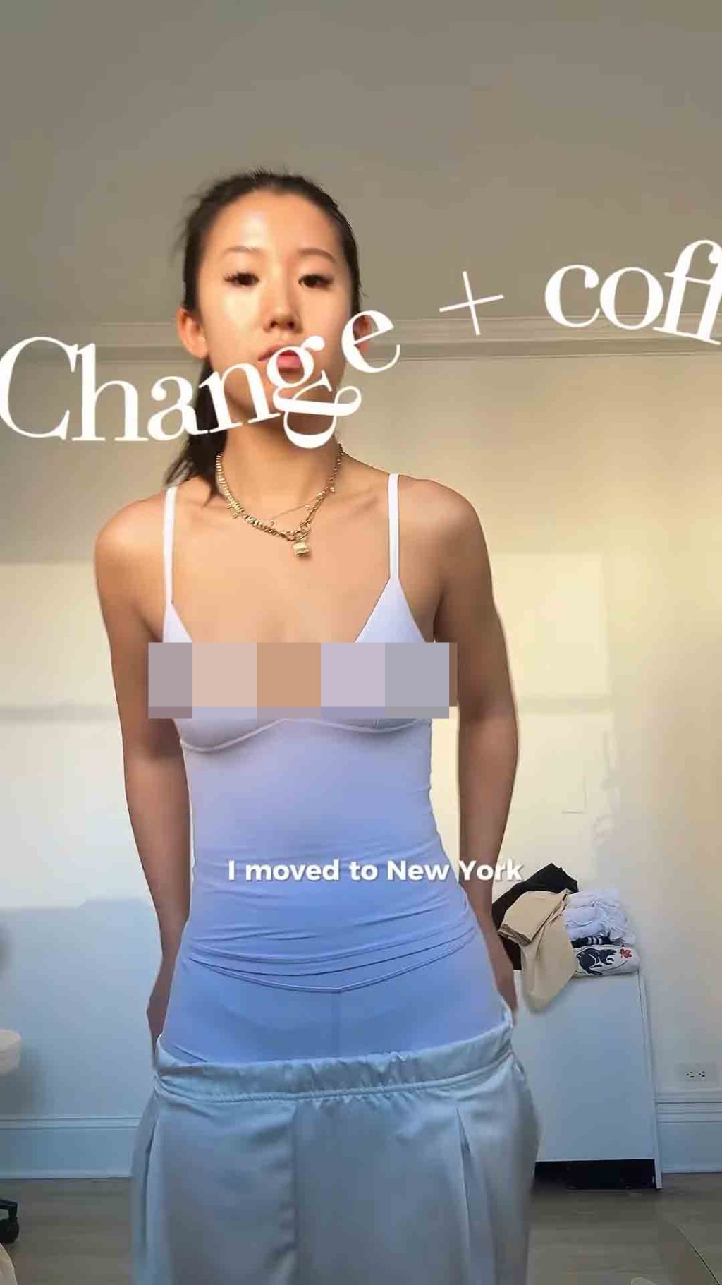 Natalie不時分享換衫影片，非常豪放。