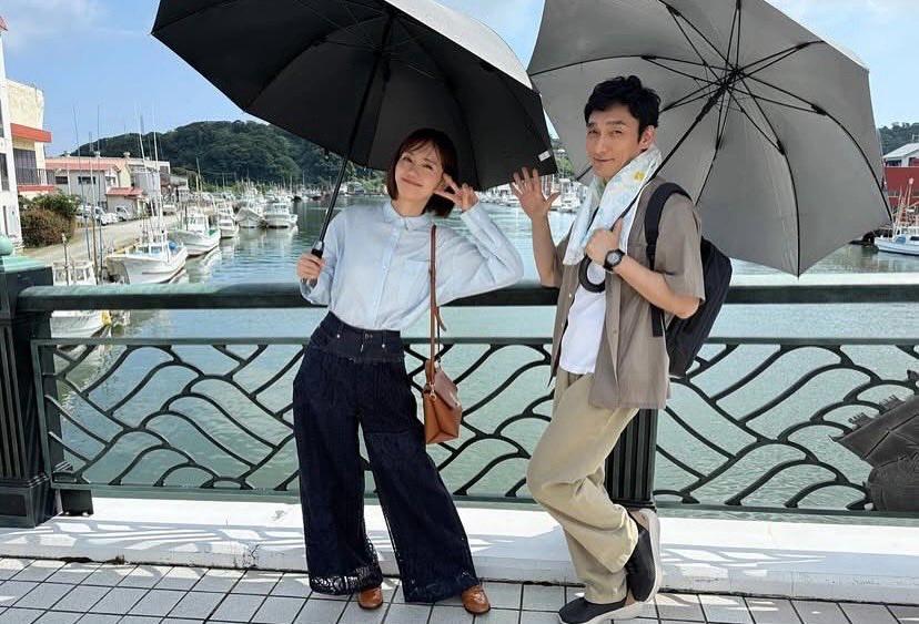 中村友理去年與草彅剛合作劇集《終幕的輪舞曲ー獻給再也無法見面的你ー》。 中村友理去年與草彅剛合作劇集《終幕的輪舞曲ー獻給再也無法見面的你ー》。