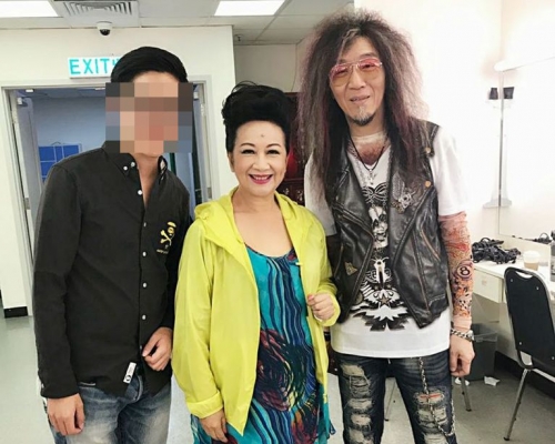 據悉，被捕男子（左）為Blue Jeans成員黃良昇（右）的兒子。