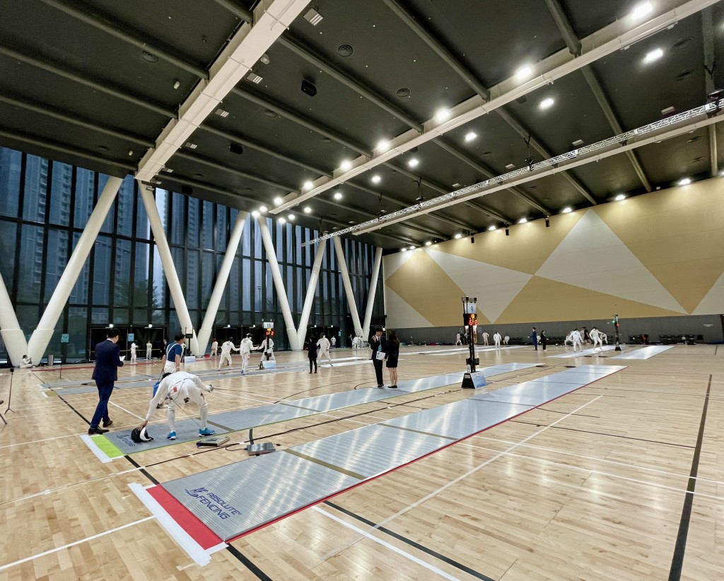 這是體藝館旁的「習藝坊」是副場,設有10條劍道。徐嘉華攝 這是體藝館旁的「習藝坊」是副場,設有10條劍道。徐嘉華攝