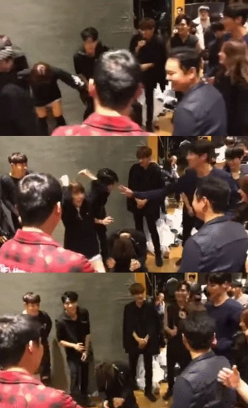 另一片段也明顯見李世英偷襲INFINITE成員。