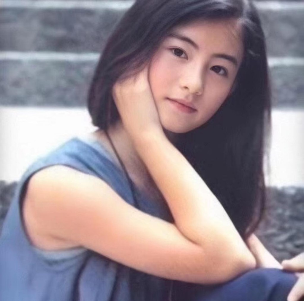 有網民對於張栢芝沒有生女兒感到可惜。 有網民對於張栢芝沒有生女兒感到可惜。