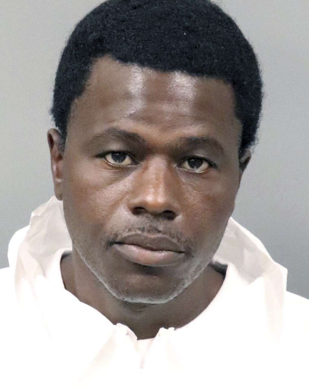 被捕者是43岁黑人男子布朗利。AP图片