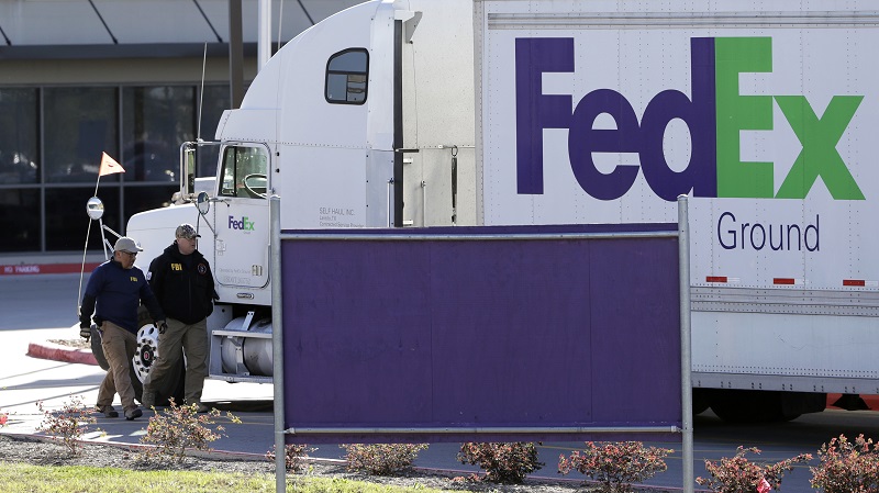 周二凌晨時分,FedEx位於德州聖安東尼奧市的派件中心亦發生包裹爆炸,一名工人受傷。美聯社