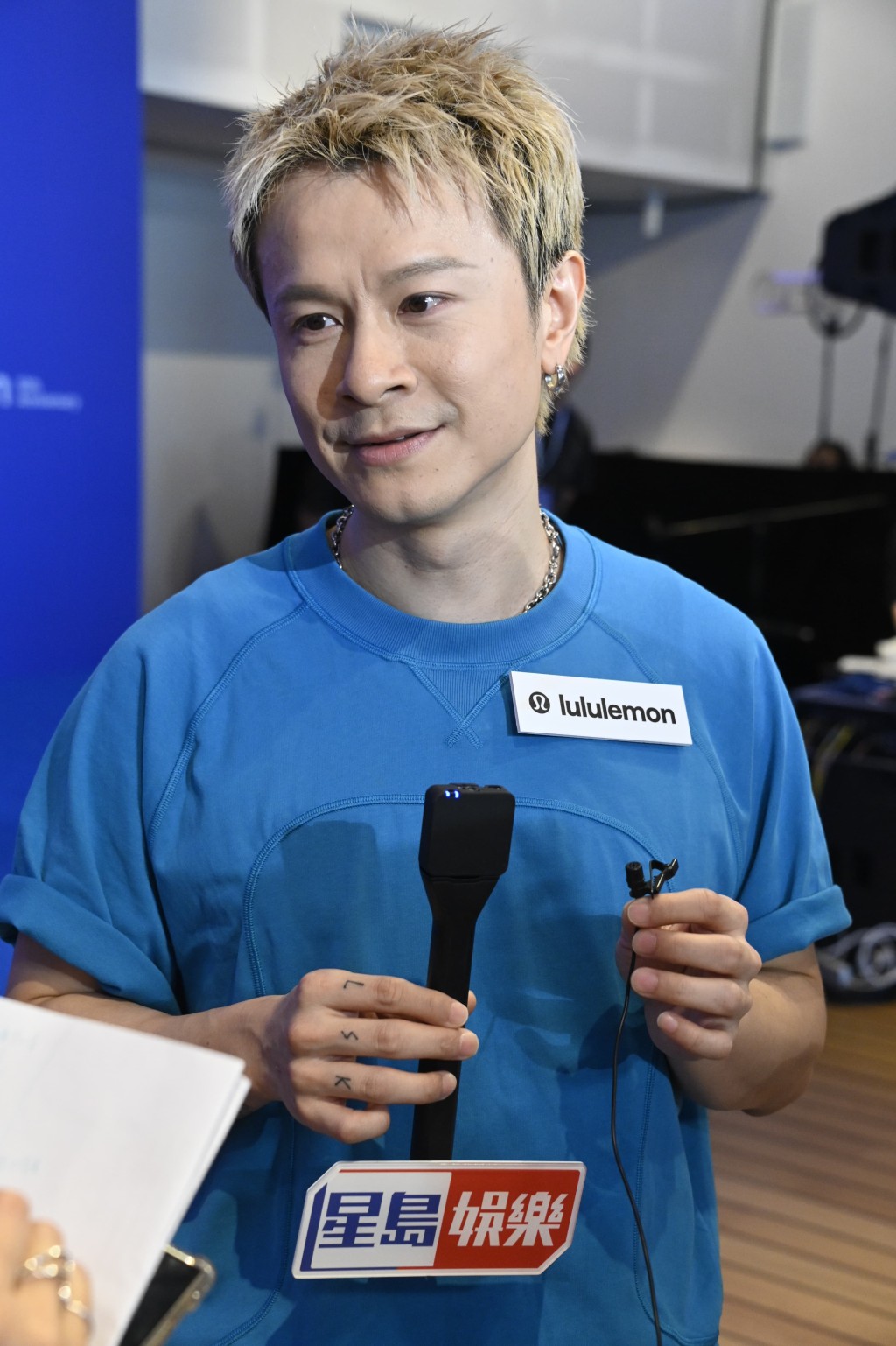陳健安有關心釗峰,叫對方放個大假再出發。 陳健安有關心釗峰,叫對方放個大假再出發。