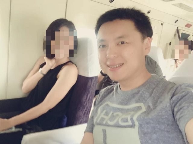 赵天麟曾陪该女子在台湾游玩。