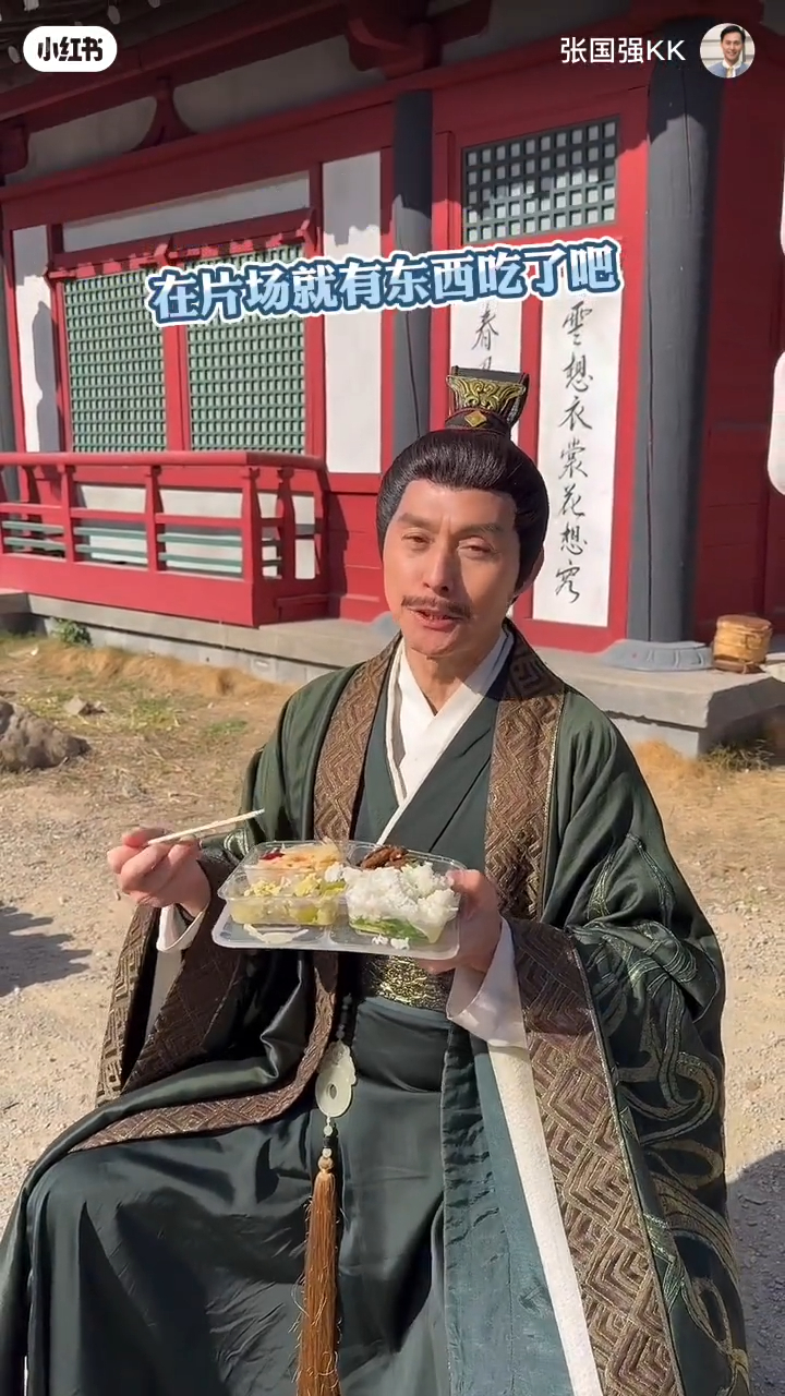 張國強表示在片場就有東西吃，不用四圍覓食。