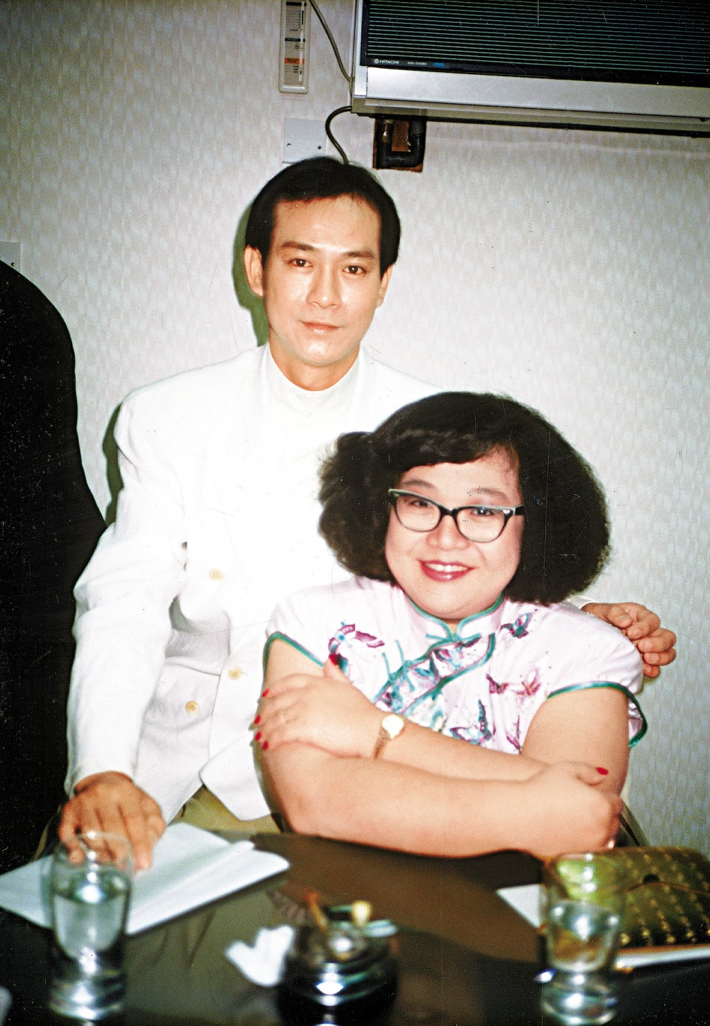 郑少秋与沈殿霞1985年结婚，但婚姻仅维持三年就结束。