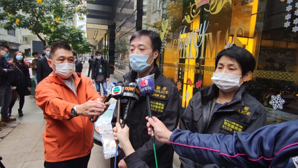 警司鍾雅倫講述破案經過。梁國峰攝
