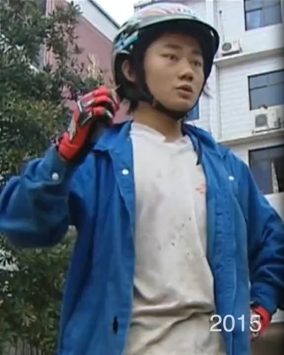 张雪热血奋斗故事再次成热搜。央视截图