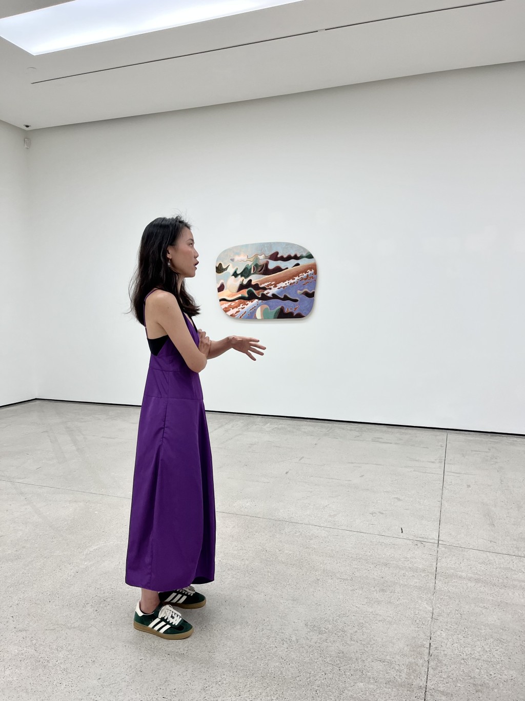 藝術家蘇予昕及作品《Visiting+Cloud》。