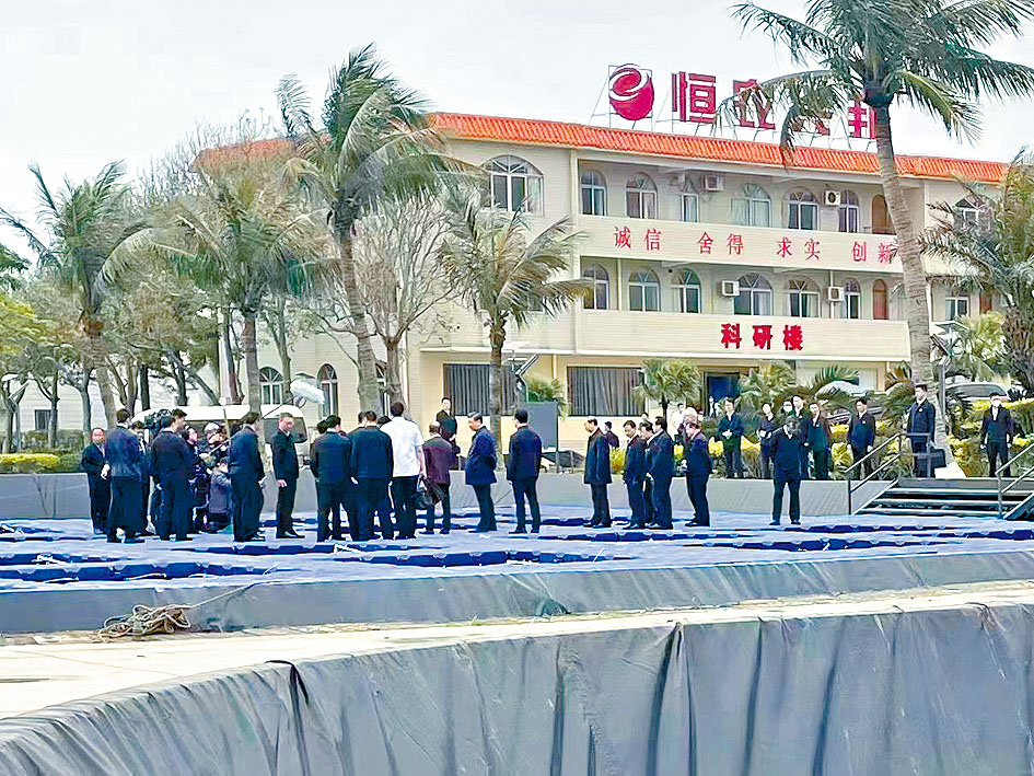 網傳習近平考察湛江一家企業。