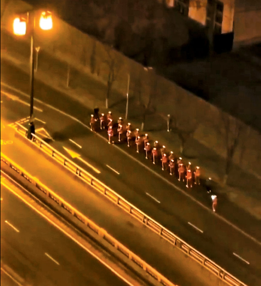 太原市「暴走團」凌晨4點播放音樂擾民。