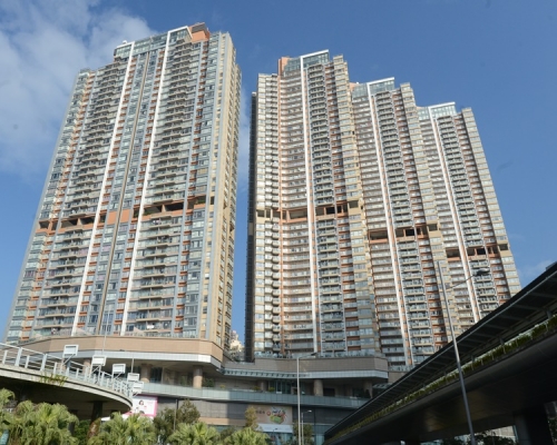 「譽.港灣」。資料圖片