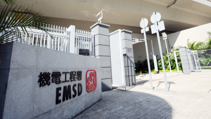 好歷香港升降機因4條纜索斷裂,被機電署記15分發警告信。資料圖片