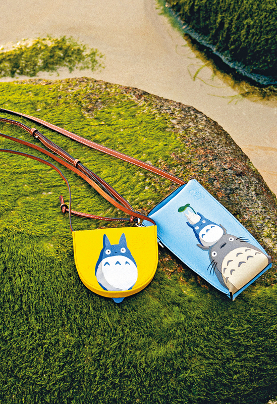 左/Totoro Heel迷你掛袋、右/Totoro Gate Pocket。